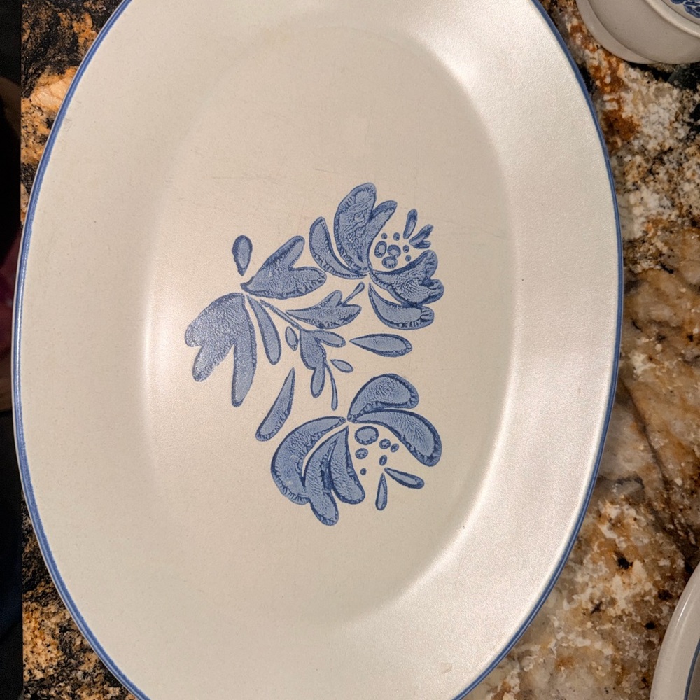 Pfaltzgraff Yorktowne Serving platter Vintage